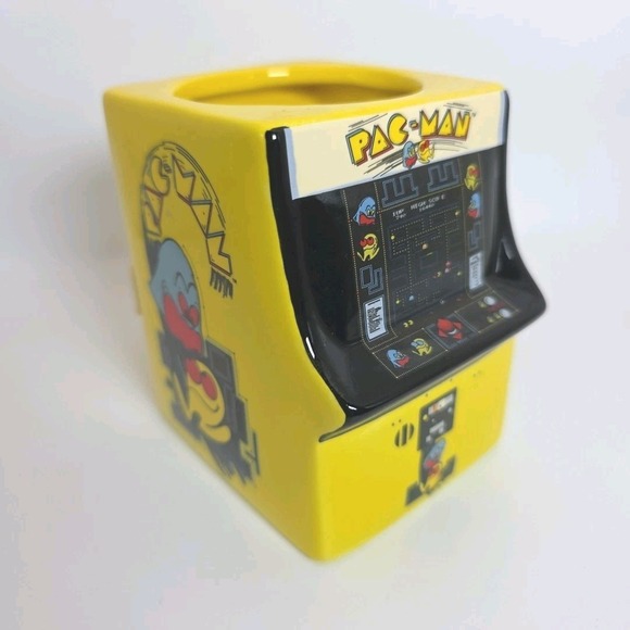 Pac-Man Other - Pac-Man Arcade Game‎ Themed Ceramic Coffee Mug